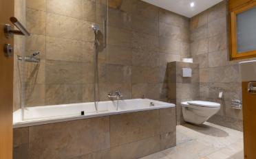 Apartment 6 rooms - image - 9