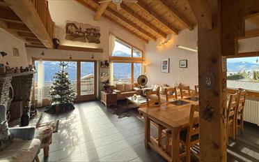 Chalet 7.5 pièces - image - 1