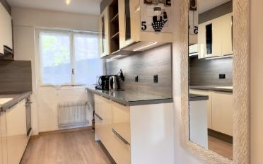 Apartment 4 rooms - image - 8