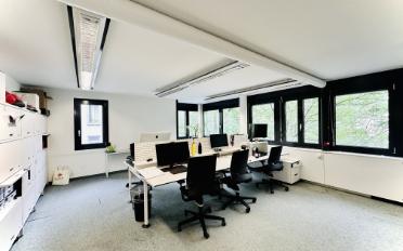 Bureau - image - 4