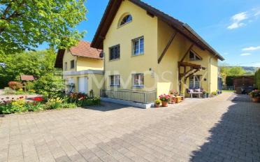 Einfamilienhaus 4.5 Zimmer - image - 1