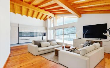 Dachwohnung 4.5 Zimmer - image - 1