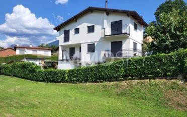 Single house 10.5 rooms - image - 1