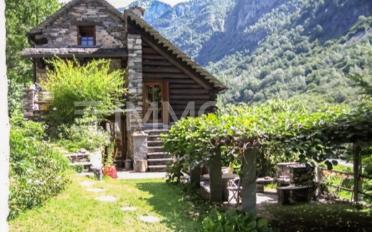 Einfamilienhaus 6.5 Zimmer - image - 2