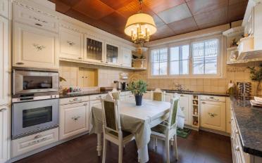 Single house 12 rooms - image - 9