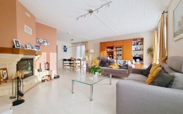 Doppeleinfamilienhaus 6.5 Zimmer - image - 4