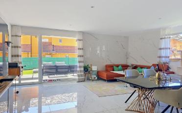 Terrace flat 4 rooms - image - 1