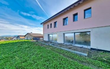 Doppeleinfamilienhaus 7.5 Zimmer - image - 2