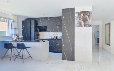 Terrace flat 4 rooms - image - 1