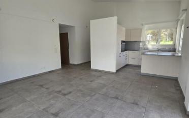 Apartment 4 rooms - image - 9