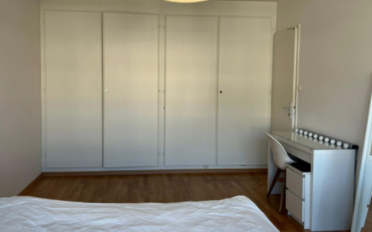 Apartment 4 rooms - image - 4