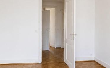 Apartment 4 rooms - image - 5