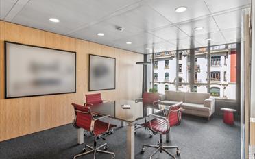 Bureau - image - 11