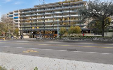 Bureau - image - 14