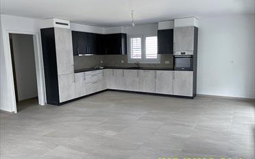 Attic flat 4.5 rooms - image - 6