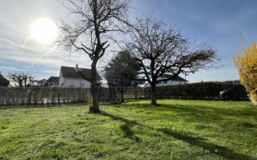 Residential building 7.5 rooms - image - 1