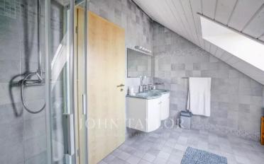 Villa 5.5 Zimmer - image - 13
