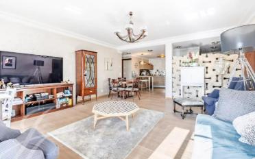Wohnung 4.5 Zimmer - image - 4