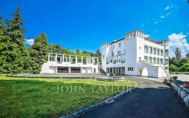 Single house 20 rooms - image - 12