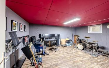 Villa 7.5 Zimmer - image - 13