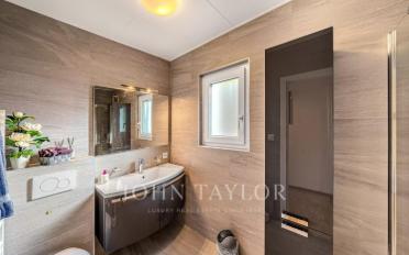 Single house 5.5 rooms - image - 8