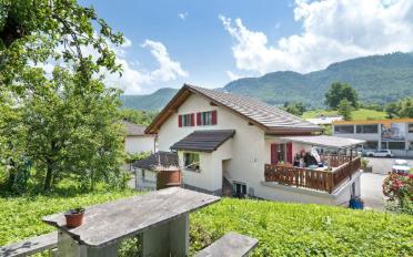 Einfamilienhaus 6.5 Zimmer - image - 2