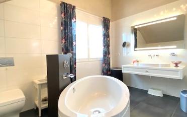 Villa 6.5 pièces - image - 9
