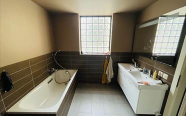 Wohnung 5.5 Zimmer - image - 5
