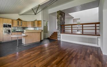 Einfamilienhaus 7.5 Zimmer - image - 3