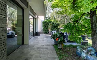 Villa - image - 23