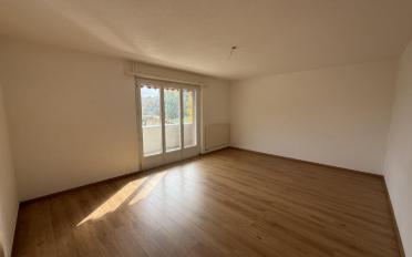 Apartment 4 rooms - image - 3