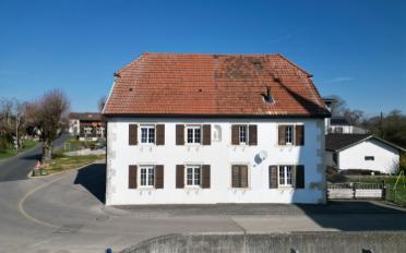 Einfamilienhaus 9 Zimmer - image - 1