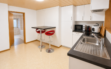 Apartment 4 rooms - image - 12