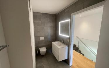 Apartment 4 rooms - image - 7