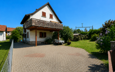 Einfamilienhaus 8 Zimmer - image - 1