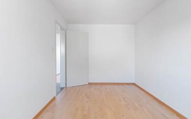 Apartment 4 rooms - image - 16