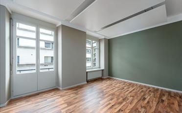 Office - image - 3