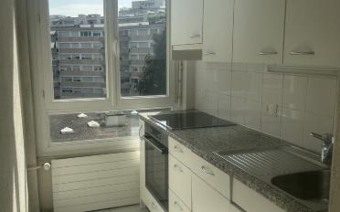 Apartment 4 rooms - image - 3