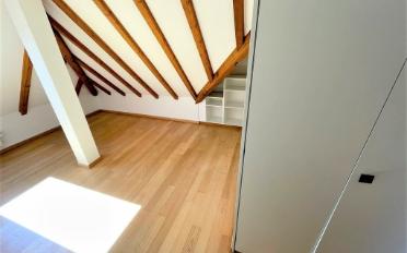 Apartment 4 rooms - image - 10