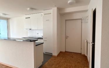 Apartment 4 rooms - image - 3