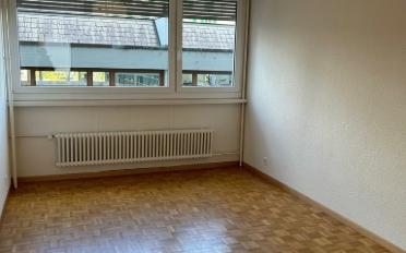 Apartment 4 rooms - image - 10