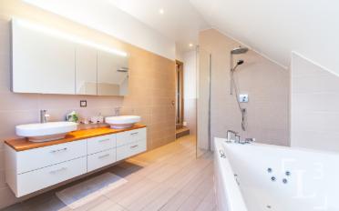 Einfamilienhaus 7.5 Zimmer - image - 10