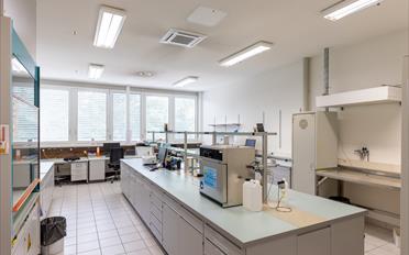 Commercial - image - 13