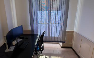 Bureau - image - 9