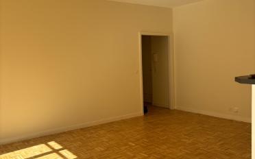 Apartment 4 rooms - image - 3