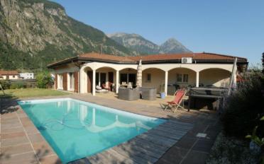 Villa 6.5 Zimmer - image - 2