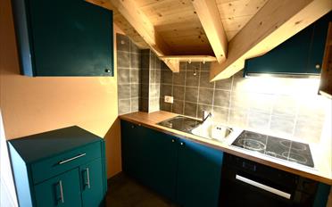 Residential building 20.5 rooms - image - 18