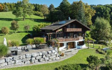 Chalet 7.5 pièces - image - 3