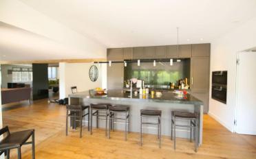 Villa 9 pièces - image - 11