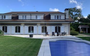 Maison 10 pièces - image - 1